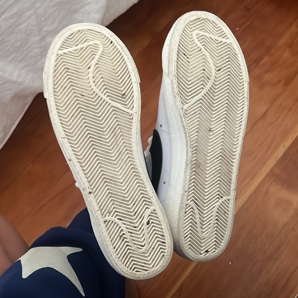 Nike Blazer Mid ‘77 Women’s Size 7.5 - Picture 6 of 6